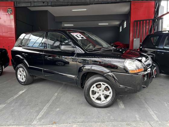 HYUNDAI TUCSON 2.0 MPFI GL 16V 142CV 2WD GASOLINA 4P AUTOMÁTICO